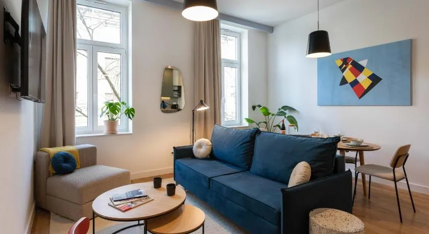 FLOK Design Apartments- Botanical Garden - Image 1