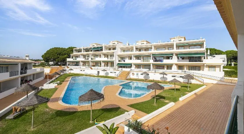 Vilamoura - Cozy and Quiet Holiday Apartment - Image 1
