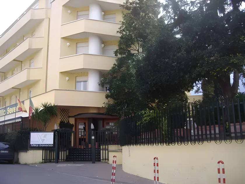 Hotel Villa Serena - Image 1