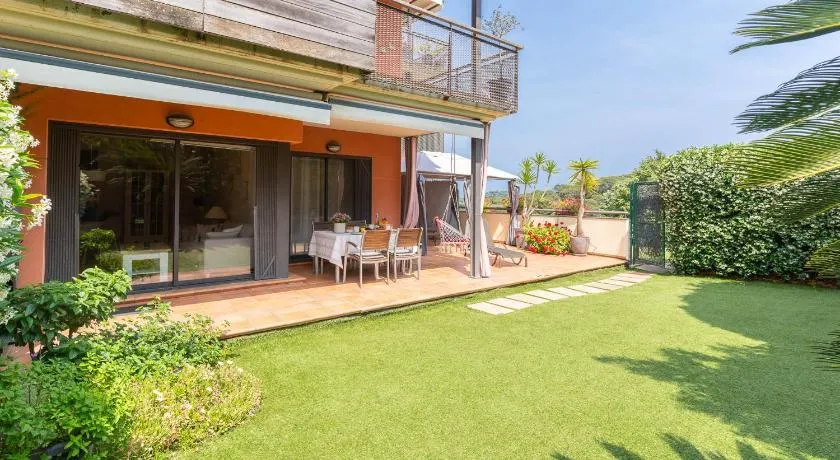 Kinderfreundliche tolle Ferienwohnung mit Pool, Terrasse und Garten | Naturblick | Strand in der Nähe - Image 1
