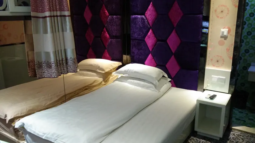 Ai Jian Shi Shang Hotel - Image 1