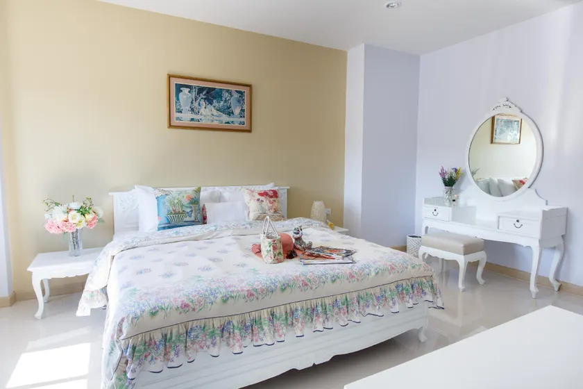 YaYa B By Briza Group - Image 1