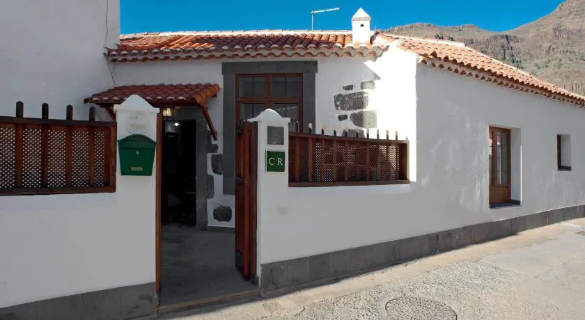 Casa De La Eterna Primavera - Image 1