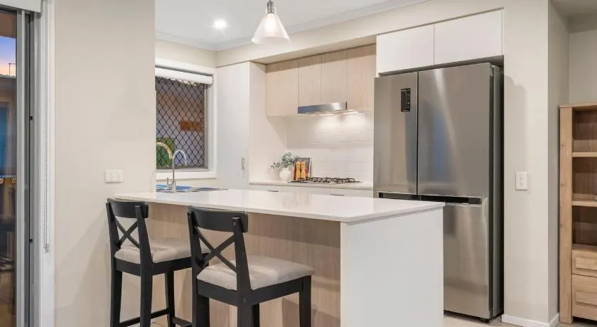 Market Square Modern Haven - Near QEII and Griffith Uni - Image 1