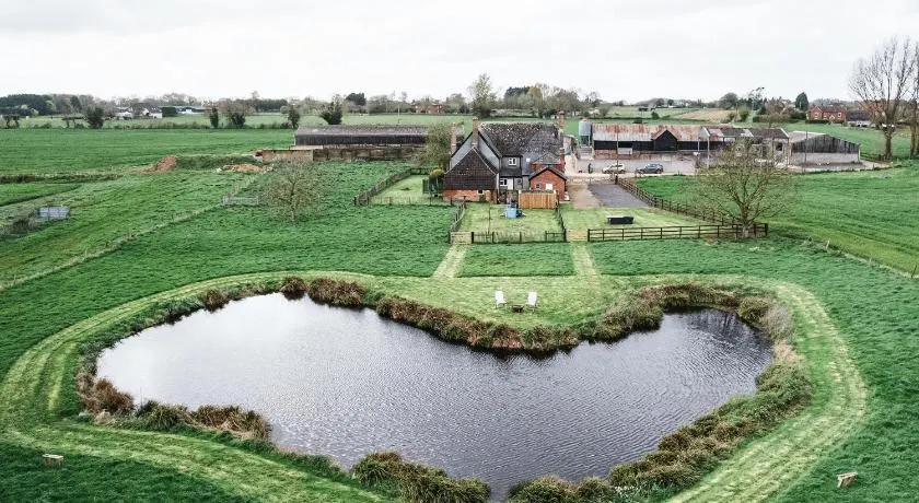 3 Woods Farm House - Image 1