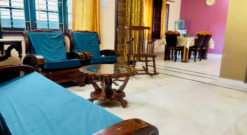 Prince Castle Service Apartments -4BHK & 2BH - Image 1