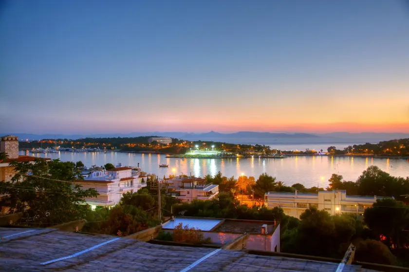 Vouliagmeni Stylish Homes by BluPine - Image 1