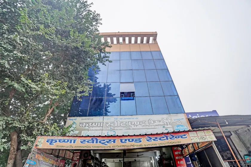 Hotel O Krishna Restaurant - Image 1
