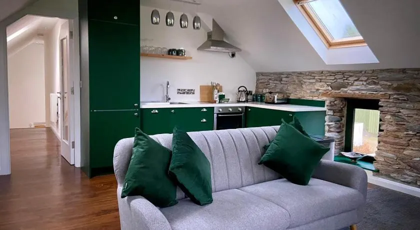 Bill's Barns Apartment 2 - Image 1