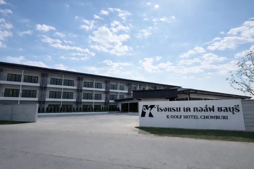 K GOLF HOTEL CHONBURI - Image 1