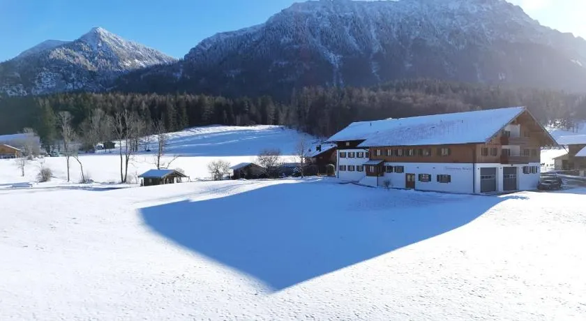 Appartement de vacances avec terrasse, sauna et barbecue | Vue montagne - Image 1