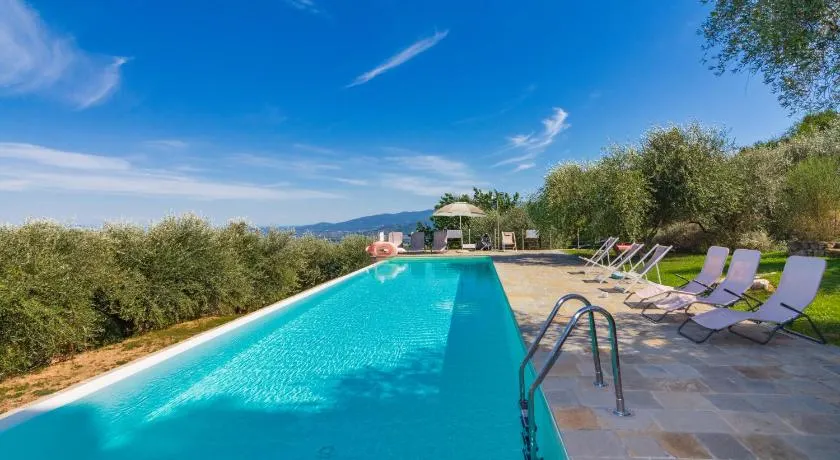 Tenuta San Giovanni Lucca - Borgo Ai Rovai - Image 1