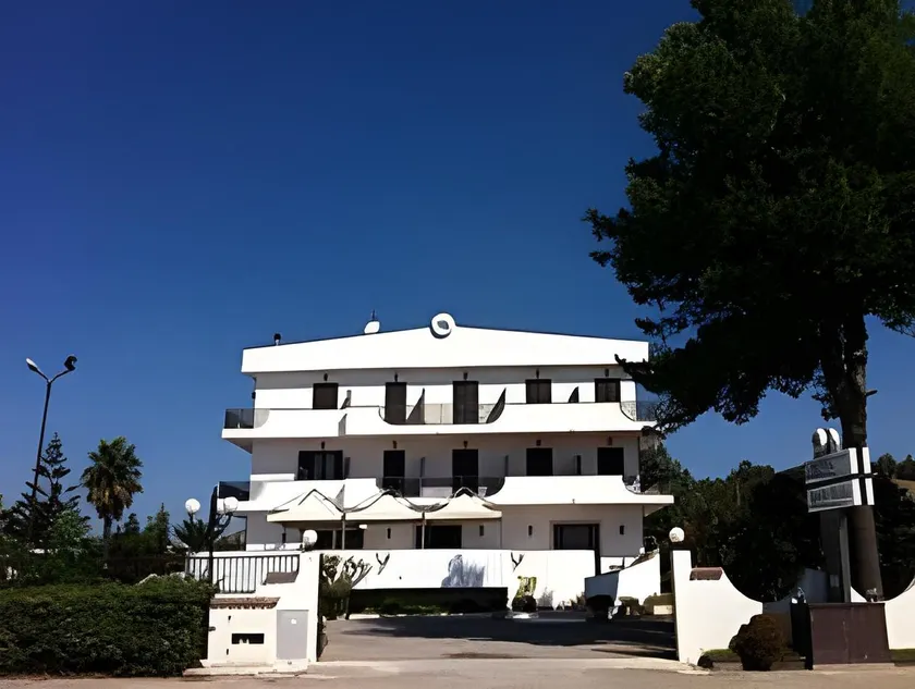 Hotel Onda Bleu - Image 1