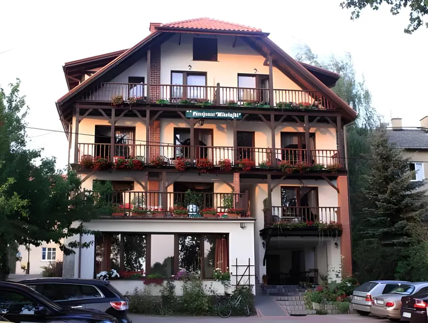 Pensjonat Mikołajki - Image 1