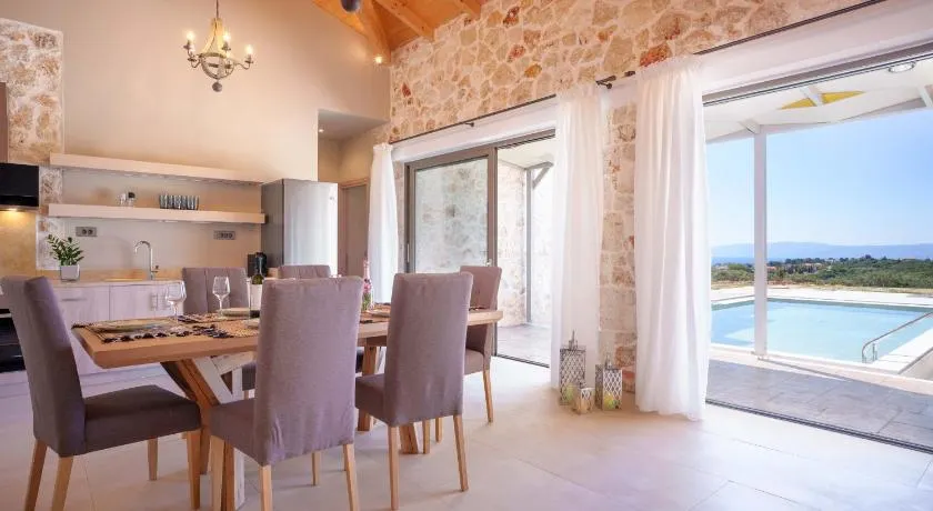 Pantheon Luxury Villas - Image 1
