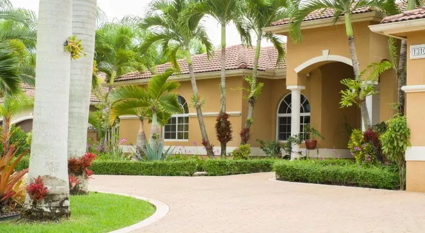 Yuli's Home - Image 1