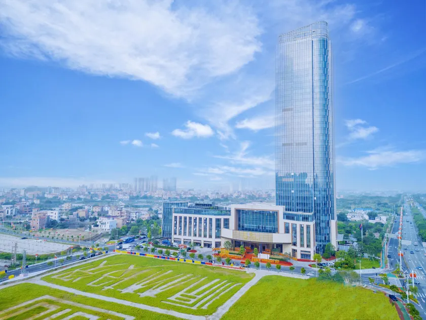 YuanLin Hotel Foshan - Image 1