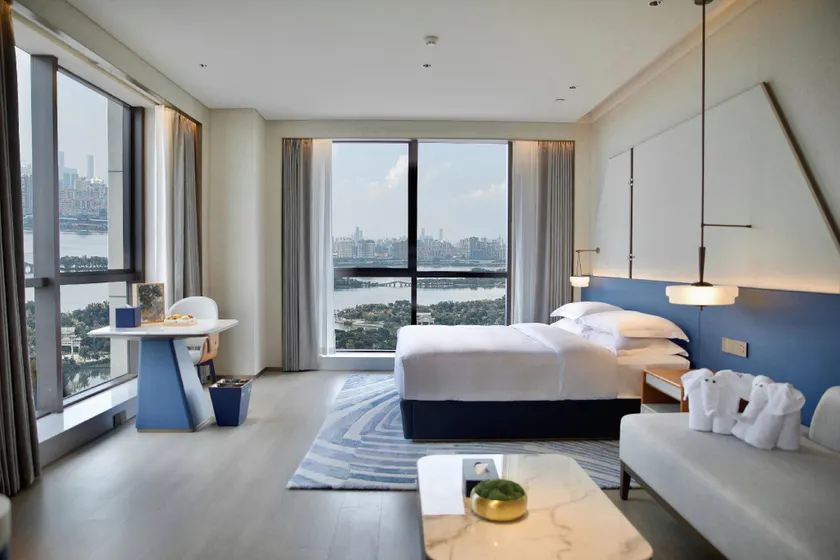 Nanchang Xianghu Grand Skylight Hotel - Image 1