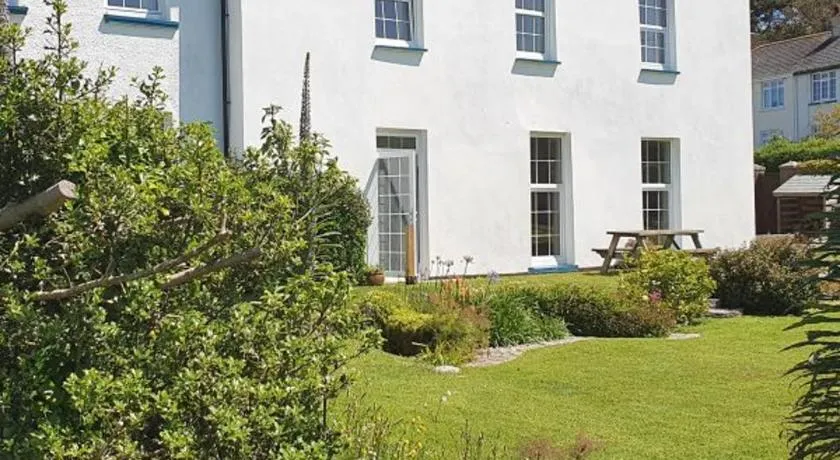 Old Vicarage Mortehoe Near Woolacombe 2 x sleeps 4 and 1 x sleeps 10 cottages - Image 1