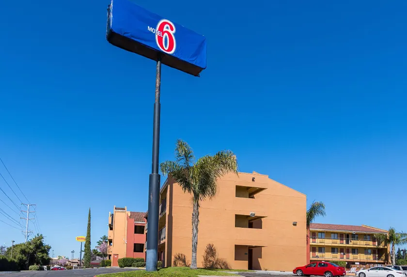 Motel 6 Stockton - Image 1