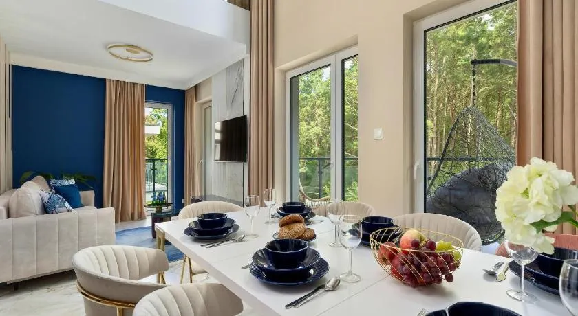 Two-level apartment, private terrace with jacuzzi - Image 1
