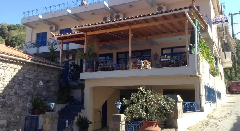 Gorgona Hotel - Image 1