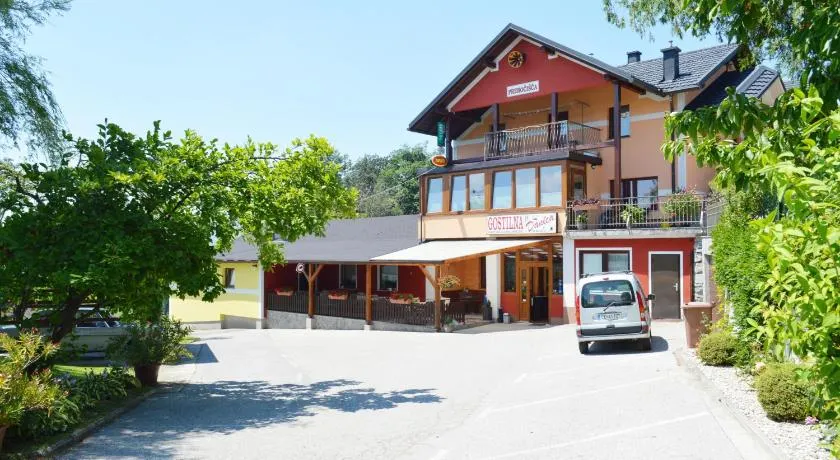 Gostilna s prenocisci Danica - Image 1