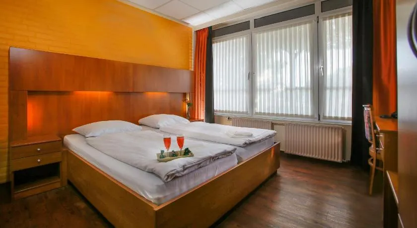 Wunderland Kalkar - Image 1