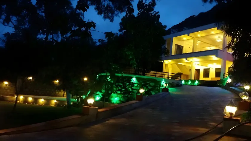 The Space Jungle Retreat - Image 1