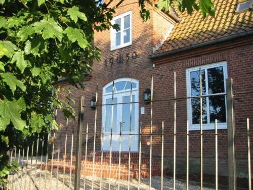 Hotel Alte Landschule - Image 1