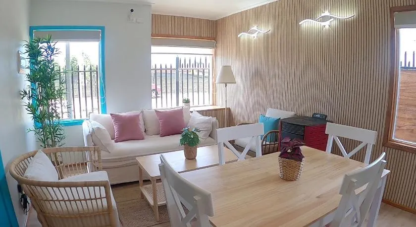 Sweet Frutillar Hostel - Image 1