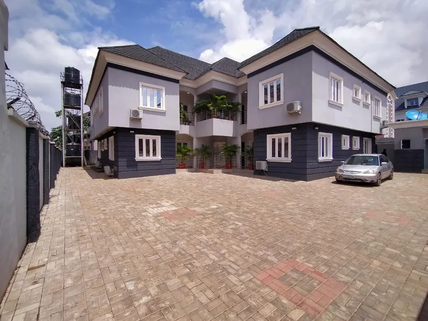 221 Apartments - Image 1