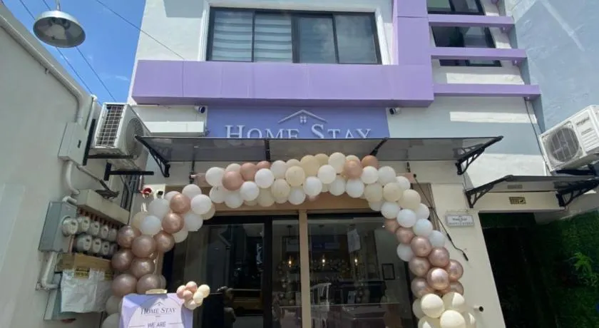 Home Stay Hotel - Image 1