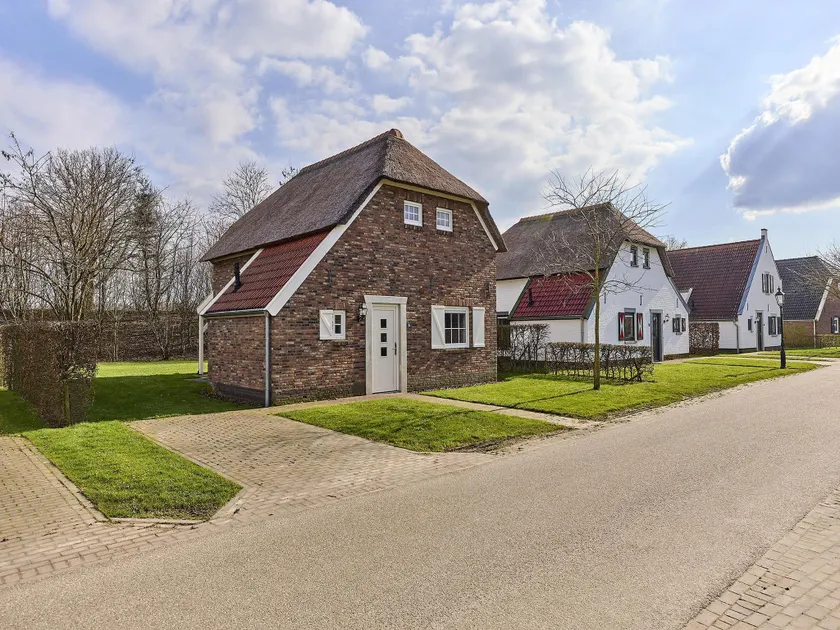 Farmhouse in Limburg with Subtropical Pool - Image 1