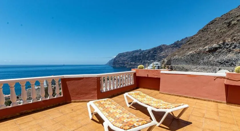 Fantastic View Terrace Apt by Dream Homes Tenerife - Image 1