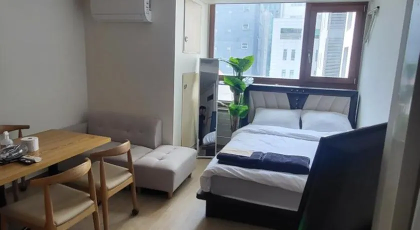 4-2926 #Gangnam Stn, 5-min #Yeoksam Stn, 3-min #OTT - Image 1