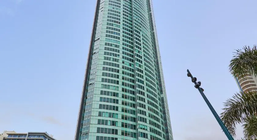 Tallest Tower SkyHomes | 9 Hamilton Avenue - Image 1