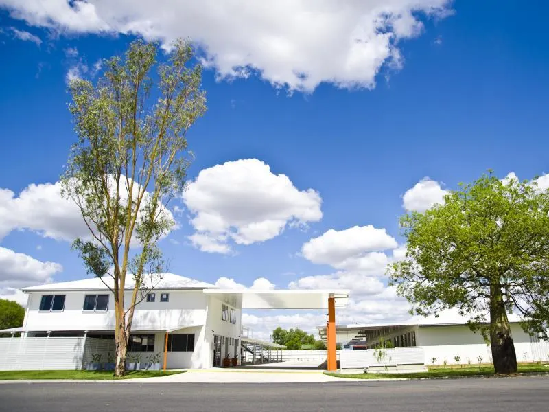 Roma Central Motel - Image 1