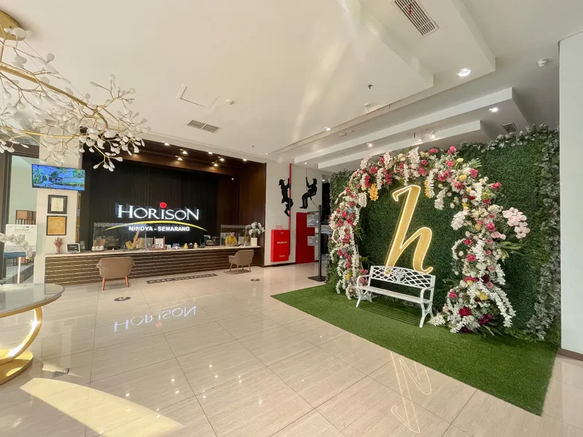 Horison Nindya Semarang - Image 1