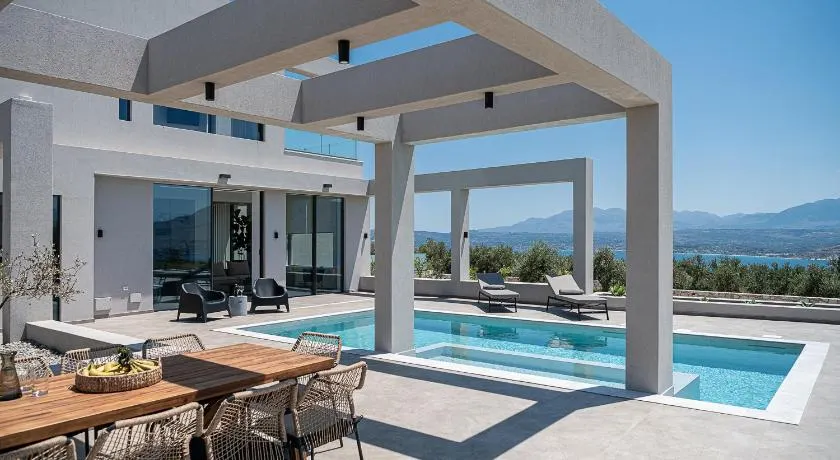 Sunny Vacay Villa - Image 1