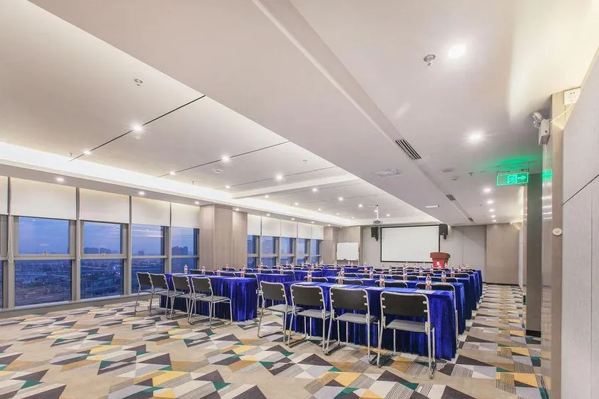 Li Orange·Yue Hotel (Wuhan Ikea Zhuyehai Metro Station Branch) - Image 1