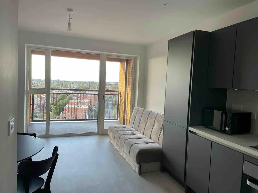 Acton Prestige Penthouse - Image 1