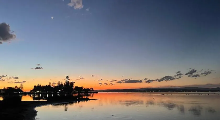 Lake Macquarie holidays - Image 1