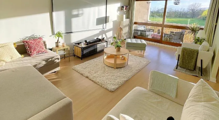 Appartement Très Cosy à 5 min Aéroport Genève - Image 1