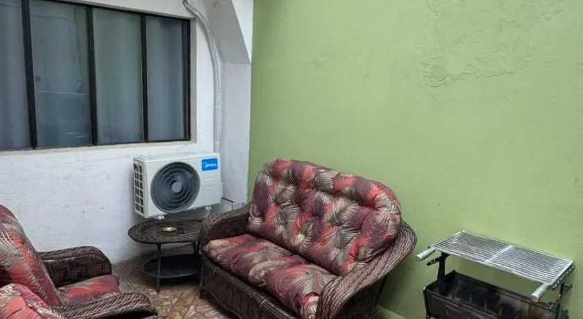 Apartamento completo conforto e ótima localização - Image 1
