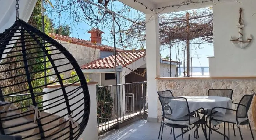 Apartman Mediteraneo by Villas Guide - Image 1