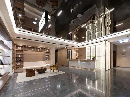 Atour Hotel Urumqi Hongshan Park North Gate Metro Station - Image 1