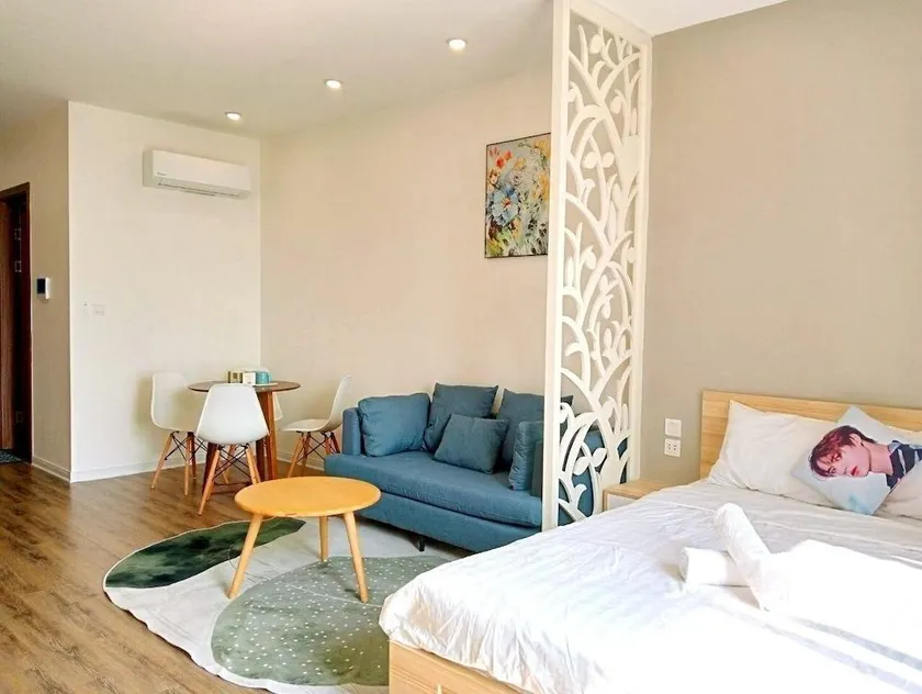Anstay Deluxe in Vinhomes Dcapital - Image 1