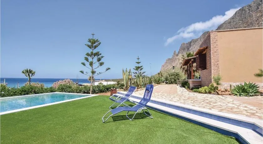 Stunning Home In Custonaci - Image 1