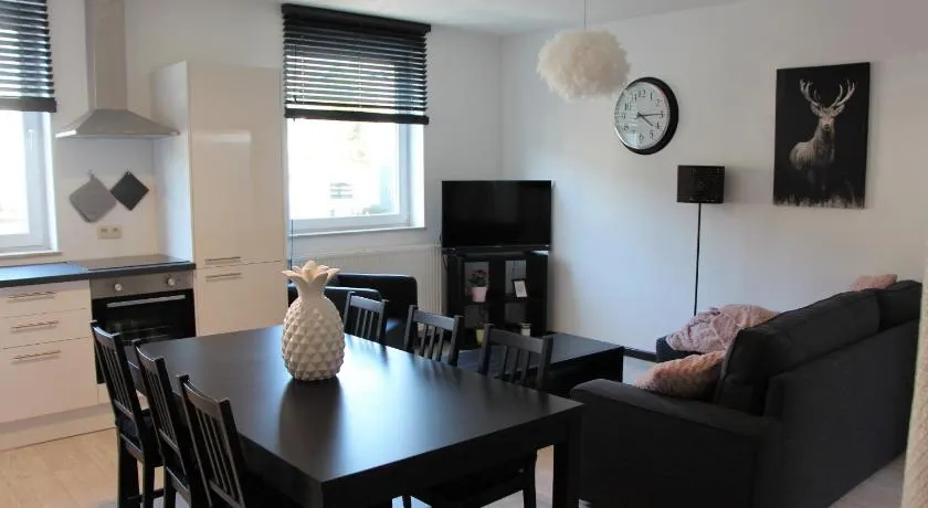 Appartement la Fontaine - Image 1
